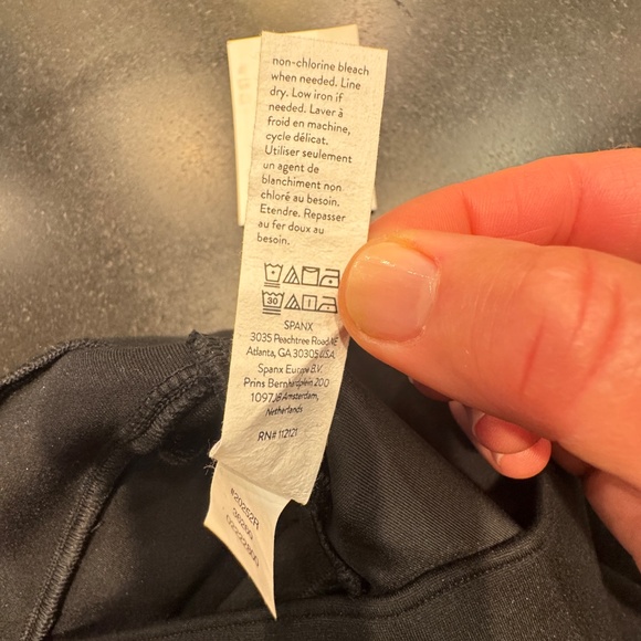 Spanx SuperSmooth Perfect Fit Ponte Flare Pant (M) - Picture 11 of 11